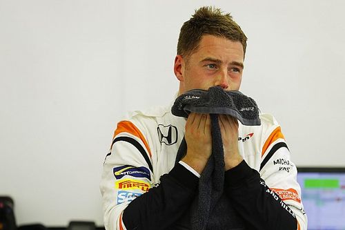 La columna de Vandoorne: "Situaci&oacute;n extra&ntilde;a, pero seguiremos apretando"