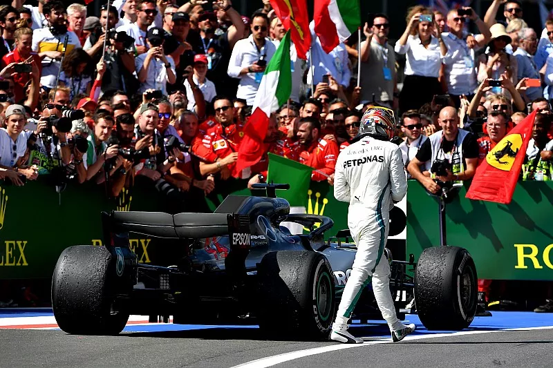 Lewis Hamilton, Mercedes-AMG F1 W09