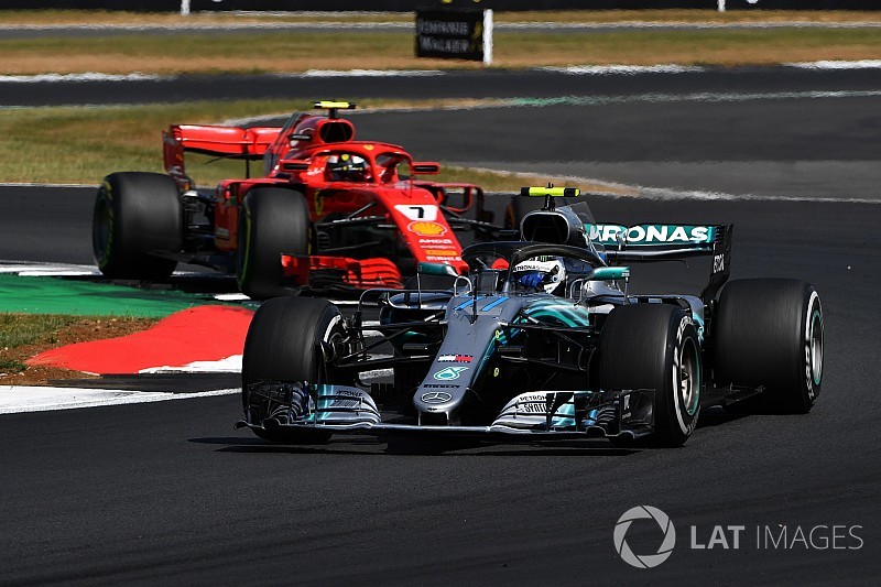 Villeneuve: Raikkonen, Bottas'a çarpsaydı daha az ceza alırdı