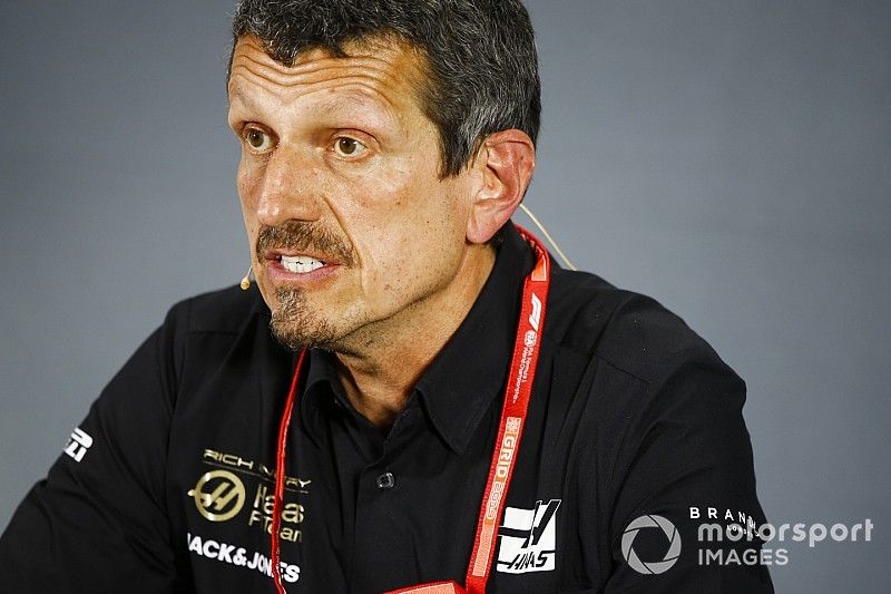 Guenther Steiner, Teambaas, Haas F1, in de persconferentie