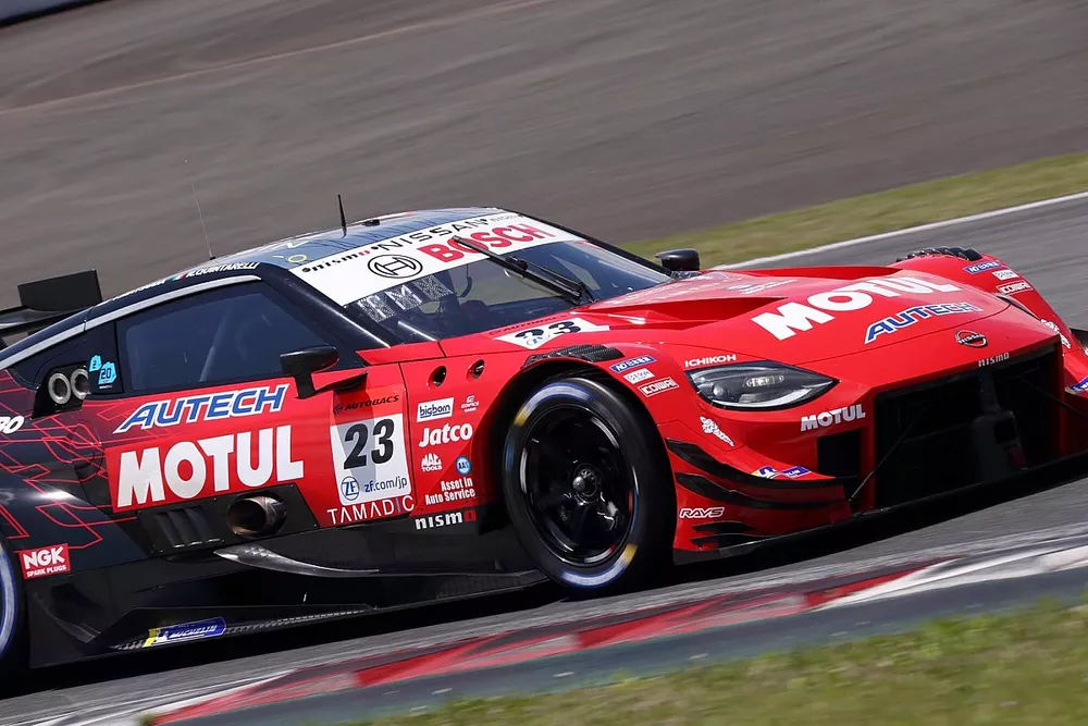 #23 MOTUL AUTECH Z