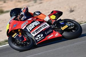 Pawelec przechodzi wyżej