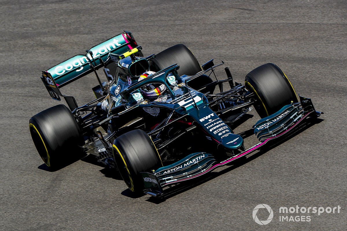 Vettel: 'Wasted opportunity' if Aston Martin writes off 2021