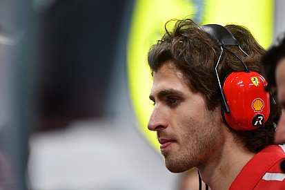 Giovinazzi, Sauber'le Rusya'daki ilk antrenman seansına katılacak