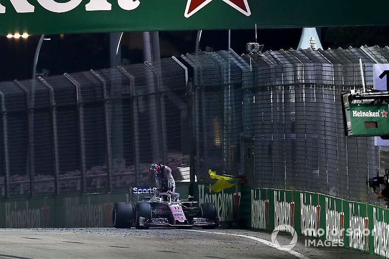 Sergio P&eacute;rez, Racing Point RP19 se retira de la carrera