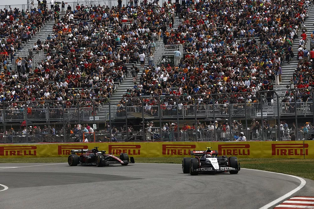 Yuki Tsunoda, AlphaTauri AT04, Valtteri Bottas, Alfa Romeo C43