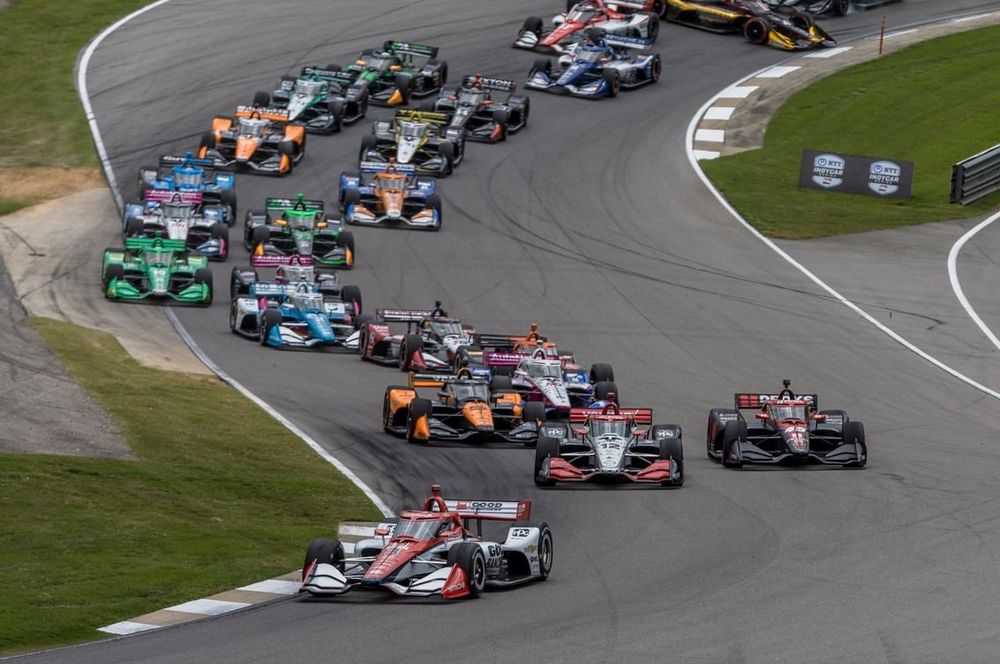 Salida de la IndyCar en Barber