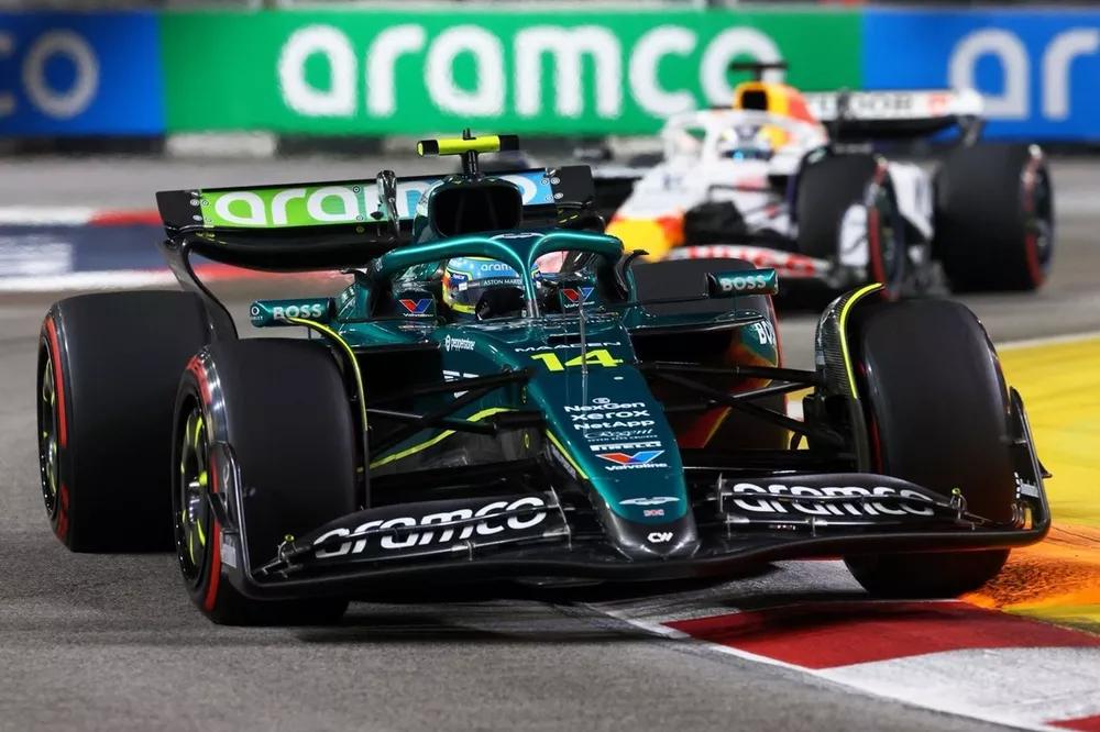 Fernando Alonso, Aston Martin Racing, Isack Hadjar, Racing Bulls Team