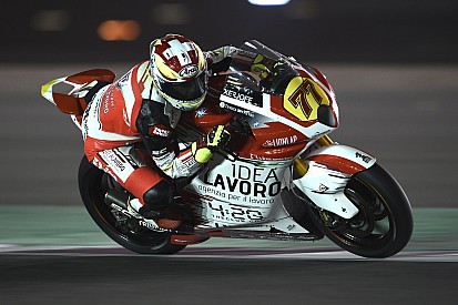 Diaporama : le Suisses Aegerter, Lüthi et Forward Racing aux essais Moto2 au Qatar