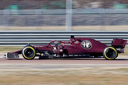 Raikkonen: 2019 Alfa Romeo iyi hissettiriyor