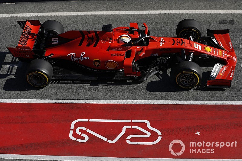 Ismét a Ferrari áll az élen: 708 kört teszteltek eddig Barcelonában - jön a Honda!