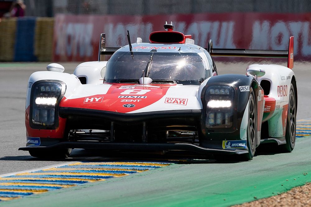 #8 Toyota Gazoo Racing Toyota GR010 - Hybrid Hypercar, Sébastien Buemi, Kazuki Nakajima, Brendon Hartley