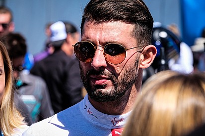 López devrait remplacer Jani chez Dragon