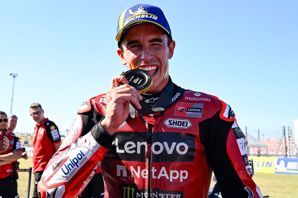 Marc Márquez vence na sprint de Misano e se aproxima da liderança