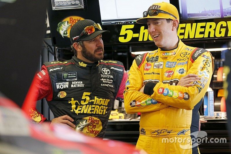 Kyle Busch, Joe Gibbs Racing, M&M's Toyota Camry Martin Truex Jr., Furniture Row Racing, Bass Pro Sh