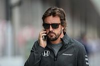 Ap&oacute;s reuni&atilde;o, McLaren espera perman&ecirc;ncia de Alonso na F1