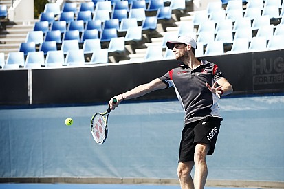 Grosjean over vormcrisis: “Ook Djokovic is er bovenop gekomen”