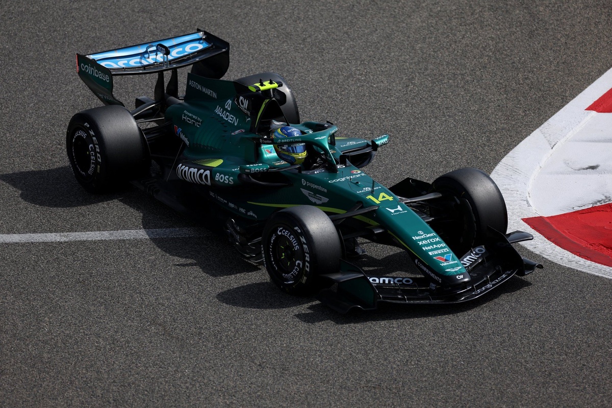 Aston Martin’den Bahreyn testinde radikal lastik tercihi