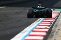 Alonso, afectado por "problemas con el motor" en la carrera sprint