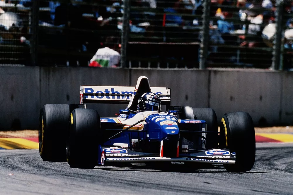 Damon Hill, Williams FW17B Renault
