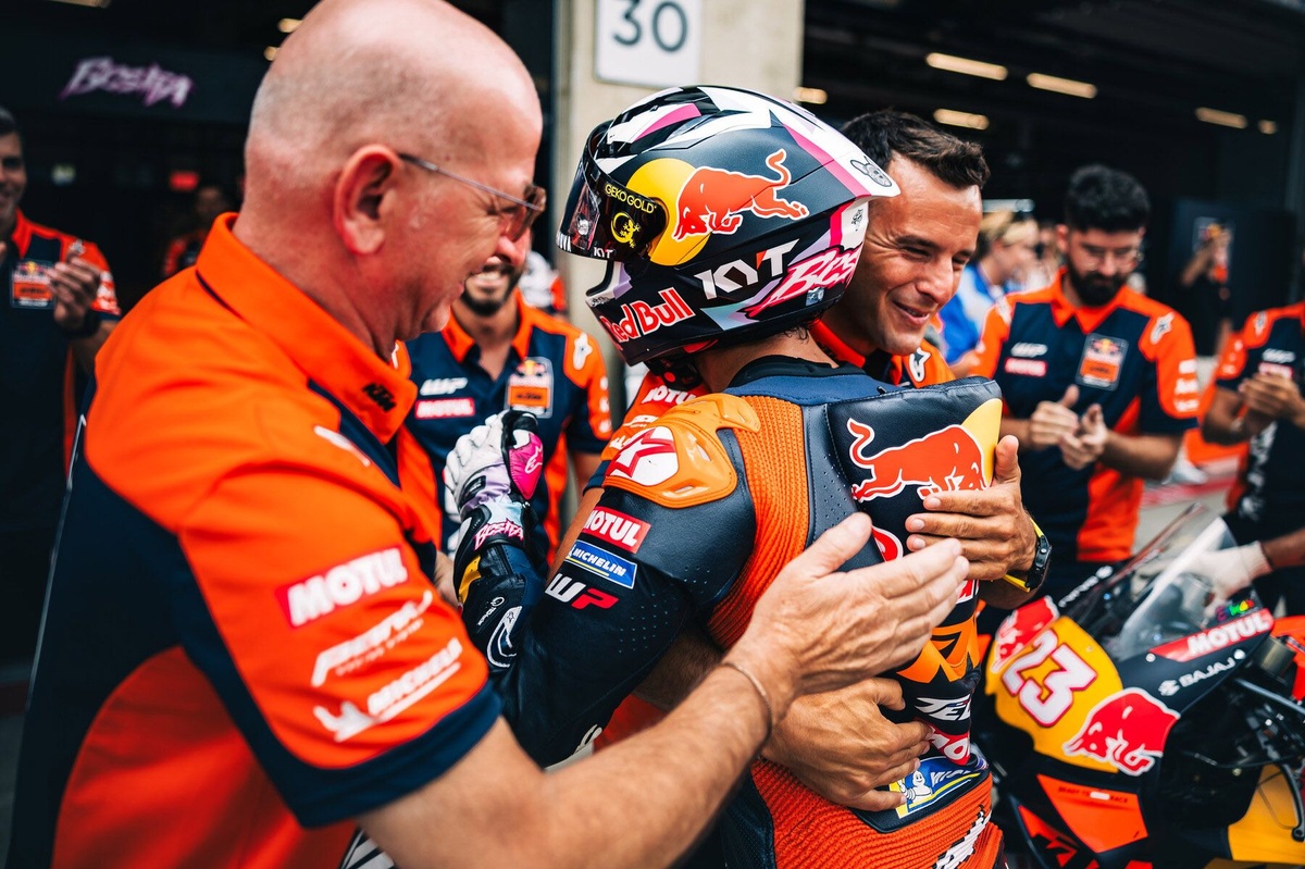 Bastianini confirme ses progrès avec un premier top 5 sur la KTM