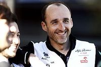 Kubica zn&oacute;w w samochodzie F1