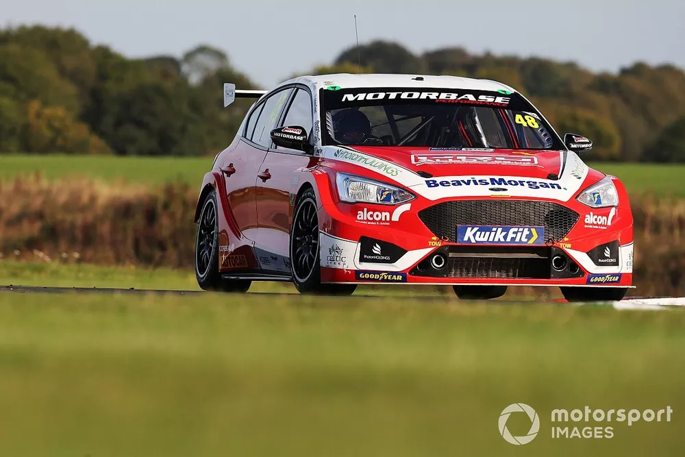 Ollie Jackson, Motorbase Performance Ford Focus 