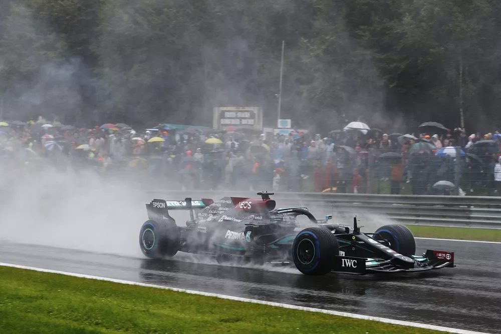 Lewis Hamilton, Mercedes W12
