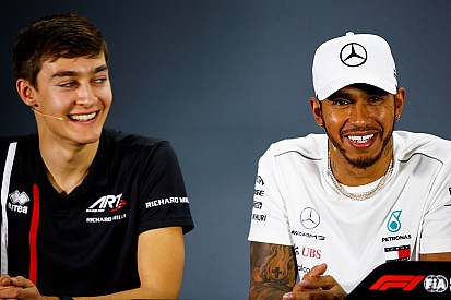 La ética de trabajo de Hamilton resulta "refrescante" para Russell