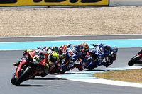 Bautista, a defender el liderato en Donington Park