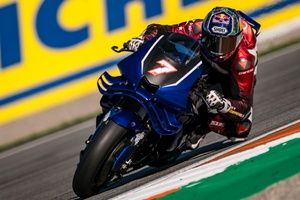 Le freinage agressif de Razgatlioglu sera-t-il compatible avec le MotoGP&nbsp;?