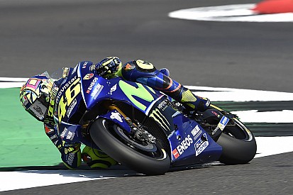 New pitlane rule "doesn't fix the problem", says Rossi