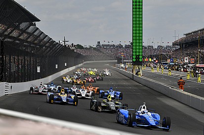 Magnussen dice que "le encantaría" correr Indy 500