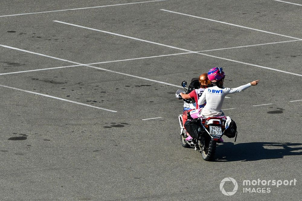Lance Stroll, Racing Point, despu&eacute;s de chocar