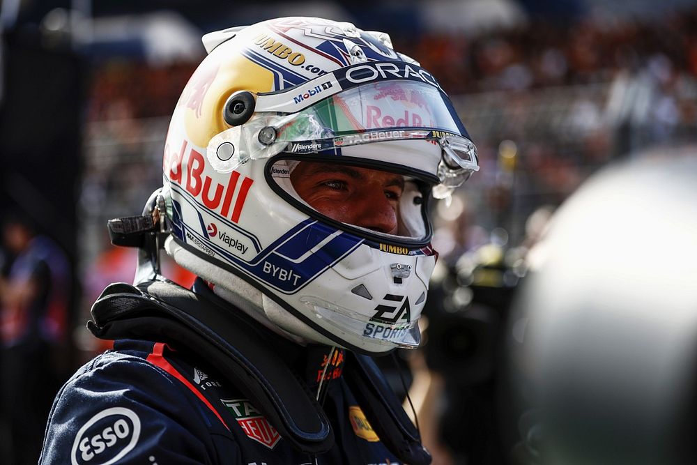 Ganador de la pole  Max Verstappen, Red Bull Racing, en Parc Ferme