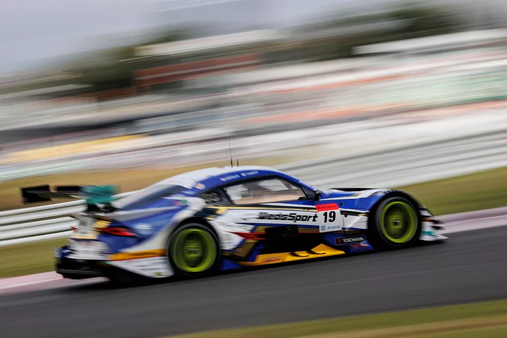 #19 WedsSport ADVAN GR Supra