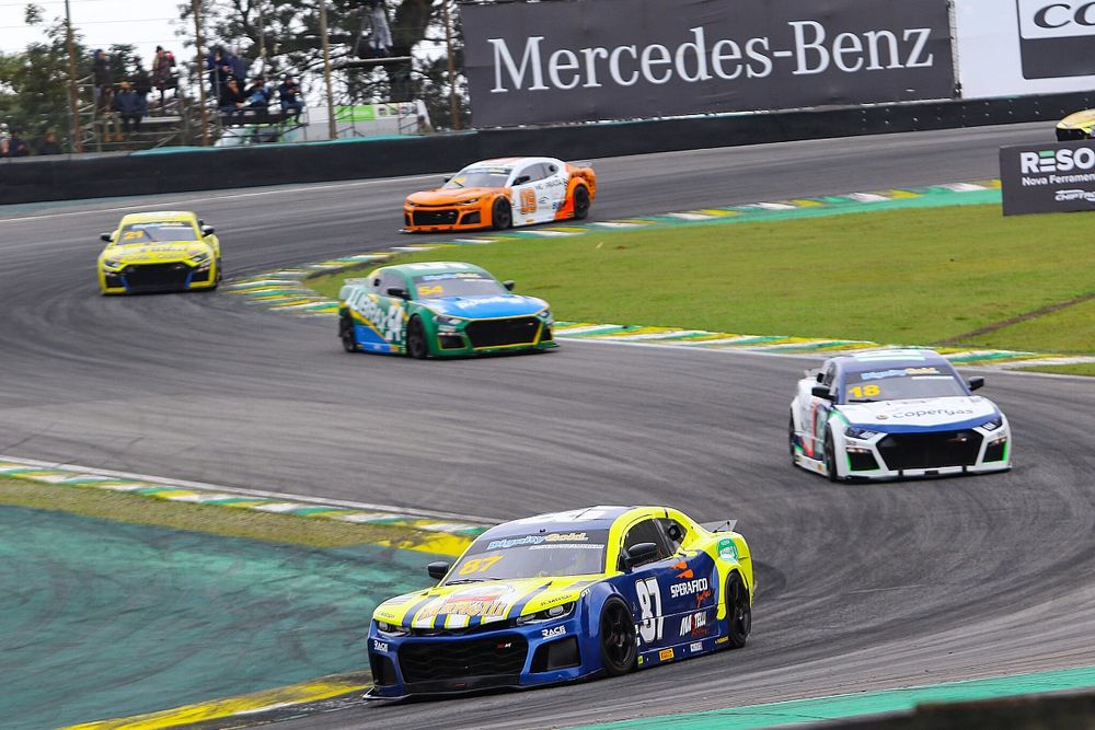 Largada da GT Sprint Race em Interlagos