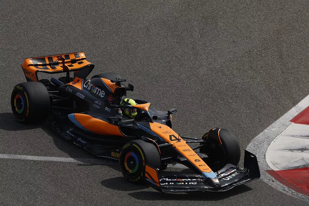 Lando Norris, McLaren MCL60 