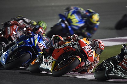 Trage ronden Dovizioso hielpen "worstelende" Marquez naar tweede plek
