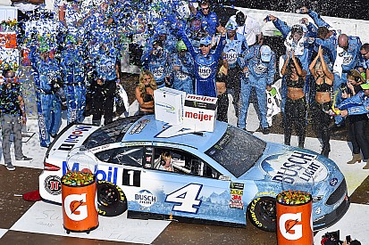 NASCAR: Überzeugender Michigan-Sieg für Kevin Harvick