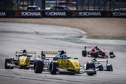 Renault continues with F3-style series after FIA snub