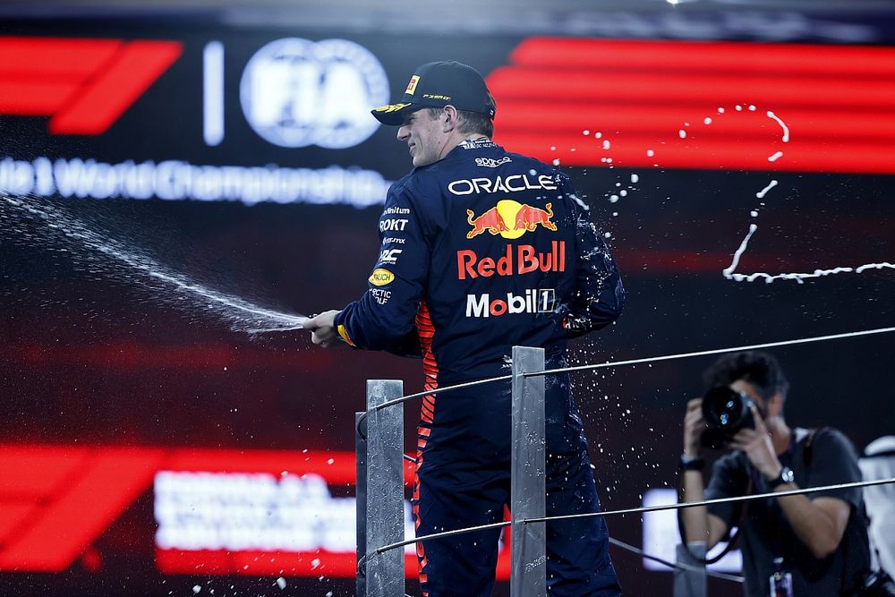 The Only Reason Verstappen Stayed At Red Bull: Steiner'S Take - 6fsnegp