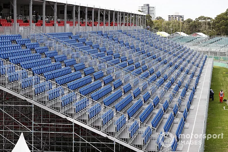 Gradas vac&iacute;as