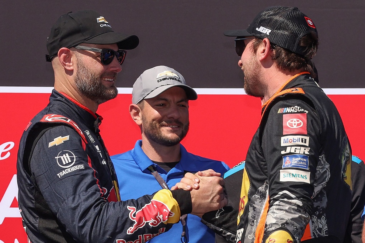 image of "Chase Briscoe compares 'unbelievable' SVG to Michael Jordan in his prime"