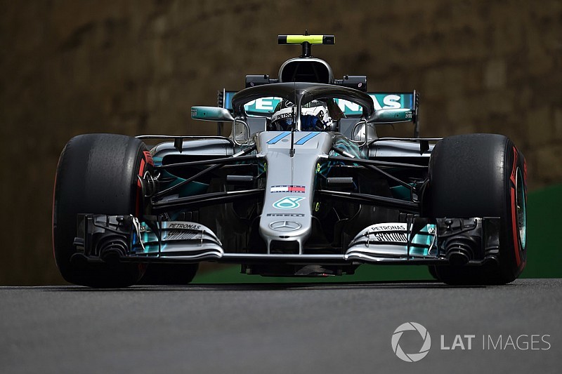 Bottas lidera la FP1 y
