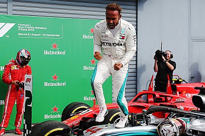El ex presidente de Ferrari critica abucheos a Hamilton