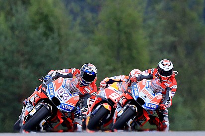 Dovizioso admet "de la tension" après les succès de Lorenzo