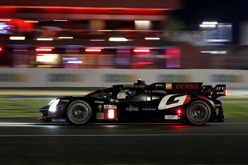 24 Horas Le Mans: Toyota lidera la &uacute;ltima noche de pruebas&hellip; con lluvia