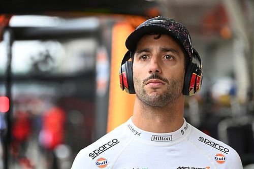 Pernah di Posisi Sama, Albon Pahami Alasan Ricciardo Hiatus
