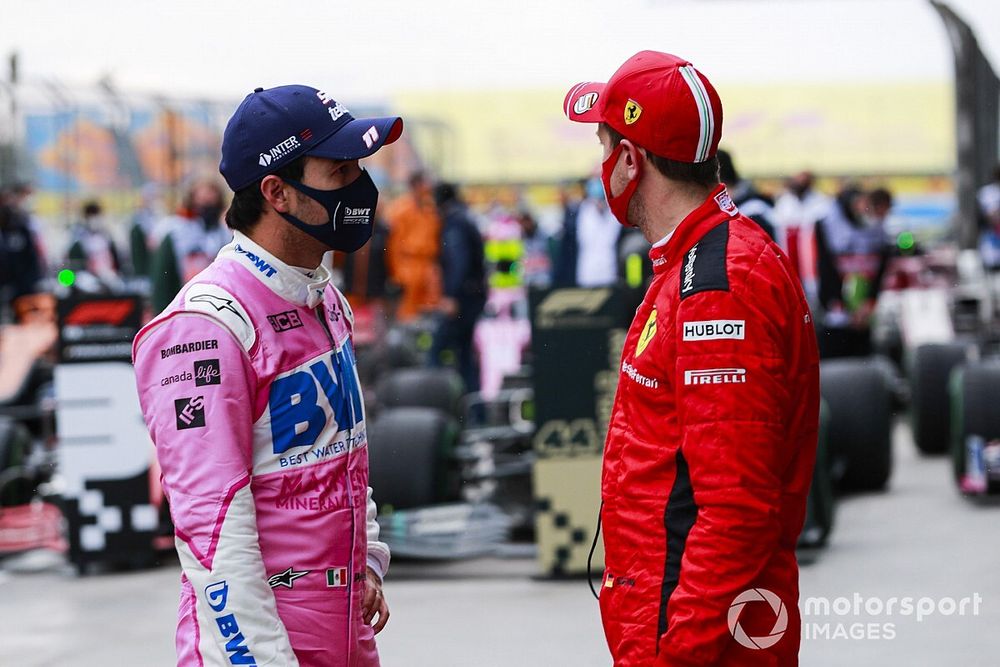 El tercer lugar Sebastian Vettel, Ferrari, y el segundo lugar Sergio Pérez, Racing Point, en Parc Ferme